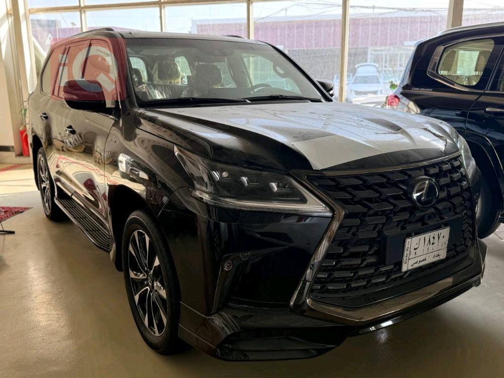 Lexus LX